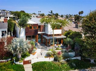 704 Pacific Ave, Manhattan Beach, CA 90266