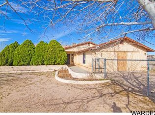 6300 W Unkar Dr, Golden Valley, AZ 86413