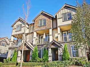 19439 1st Ave S APT D2, Normandy Park, WA 98148