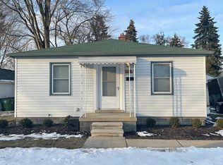 7617 Sylvan St, Shelby Township, MI 48317