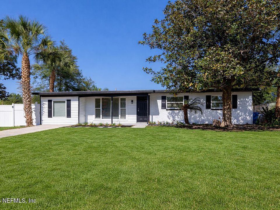 1st image of 203 RIO Road