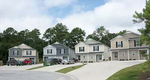 120 Winterberry Ln #A Photo 1