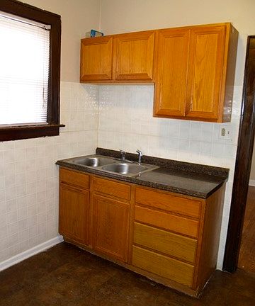 3rd image of 575 Douglas Ave #2A