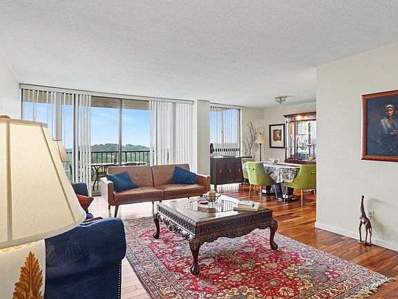 2nd image of 6100 Westchester Park Dr APT 1712