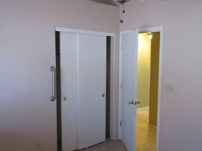1190 N Falcon Ridge Dr — Photo 10
