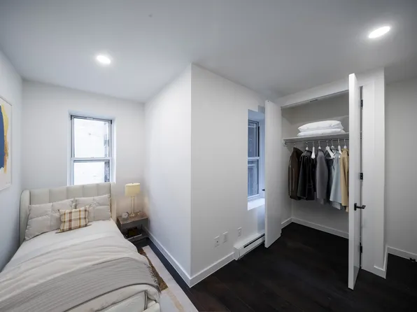 231 Sullivan Street image 8 of 10