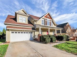 7421 Avonhurst Ln, Charlotte, NC 28269