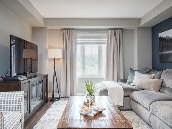 275 Eves Gate, Milton, ON L9E 0A2
