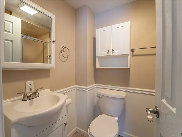 102 N Helmer Ave #3 — Photo 8