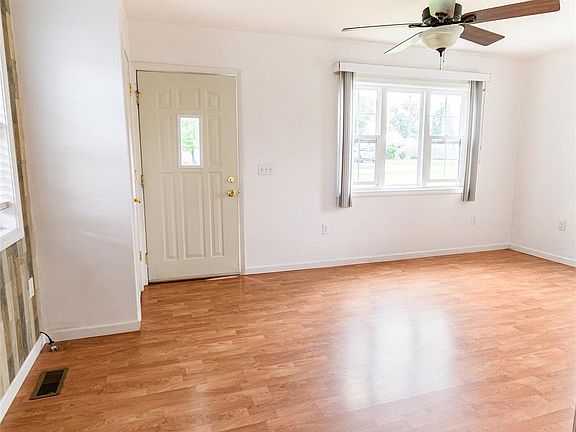 4th image of 3013 Lakeview Blvd