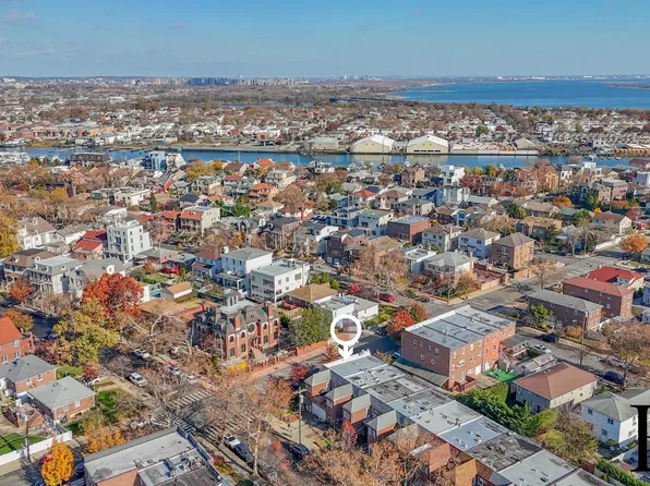 2401 East 63rd Street image 15 of 16