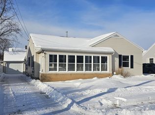 511 Jackson St, Little Chute, WI 54140