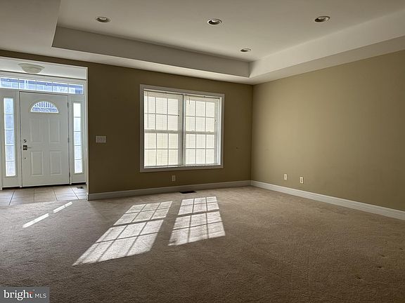 2nd image of 696 Oakwood Ave APT C