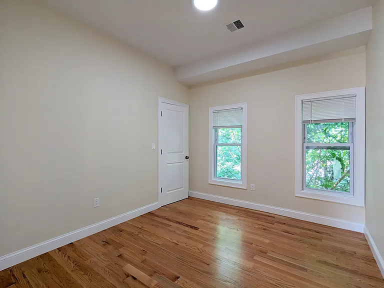 2 Sacramento Pl #3 — Photo 21