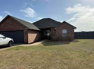 136 NE Lily Lamb Rd, Fletcher, OK 73541