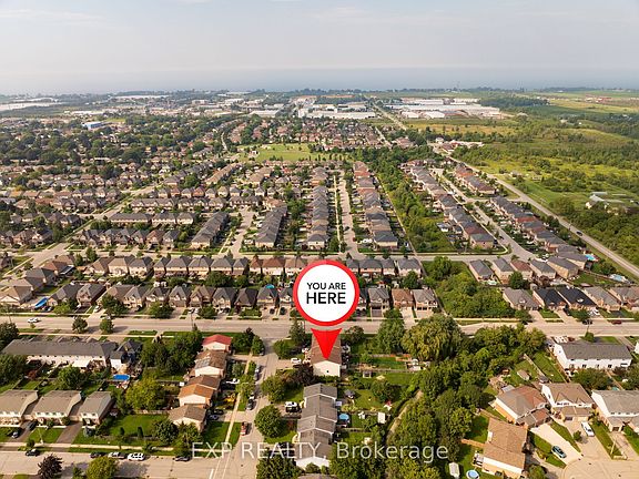 3rd image of 4385 Henry Ave