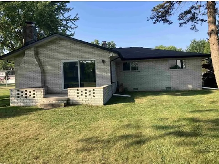 32845 Sutton Rd — Photo 7