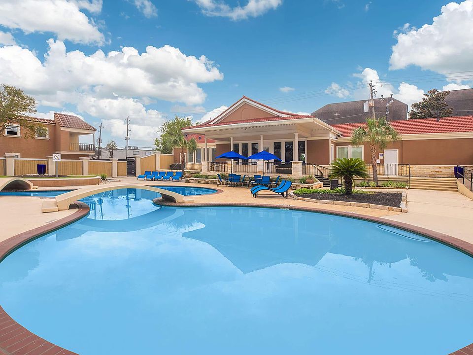 Trafalgar Apartments 2900 Briarhurst Dr Houston TX Zillow