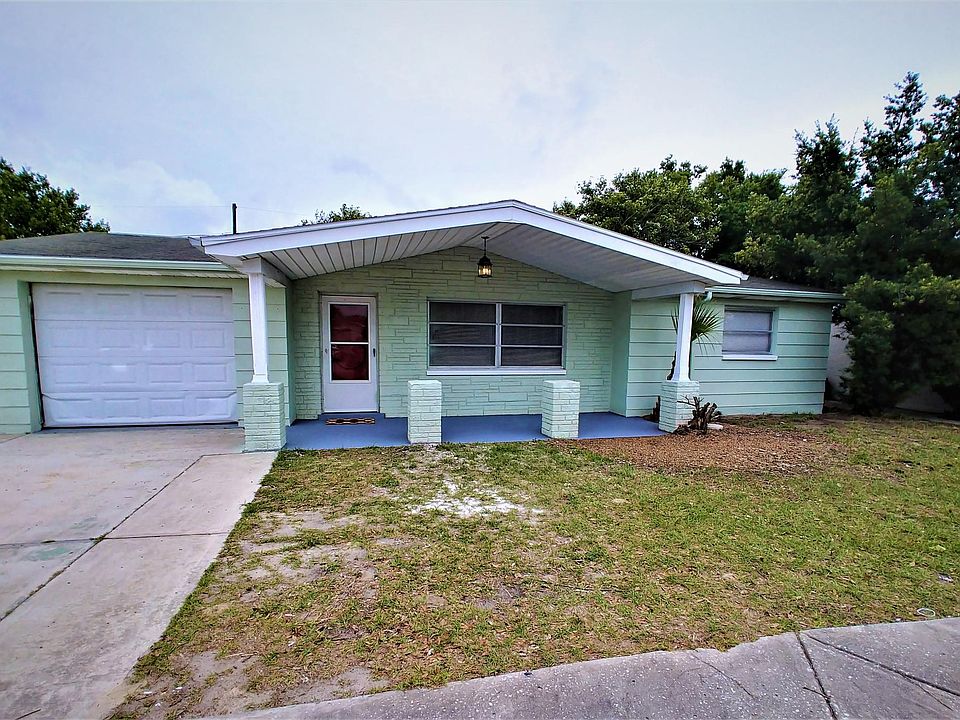 1st image of 3525 Holiday Lake Dr