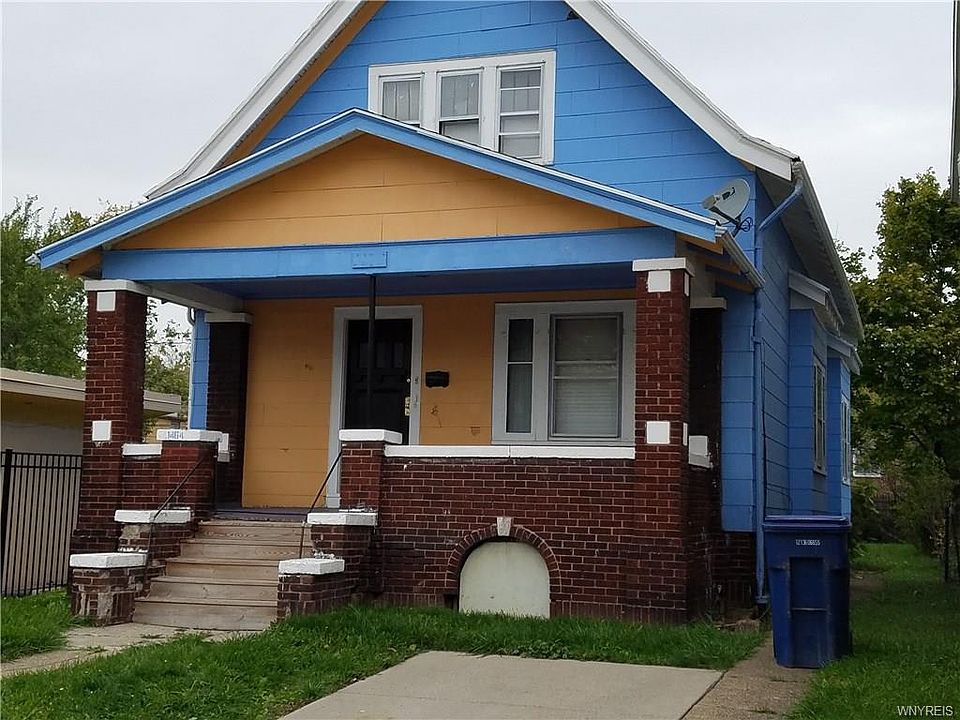 1st image of 1464 E Delavan Ave