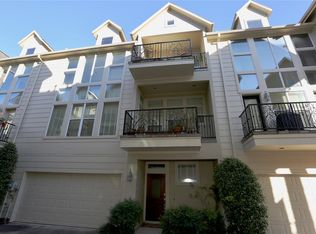 905 Patterson St, Houston, TX 77007