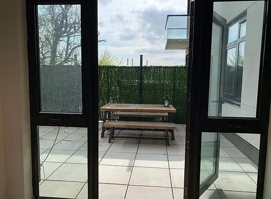 Rented by Nooklyn NYC LLC | media 9