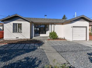 40 Averye Way, Petaluma, CA 94952