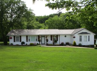 4052 Calista Rd, Cross Plains, TN 37049