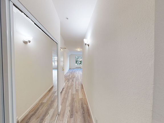 3rd image of 1400 Jones St APT 101