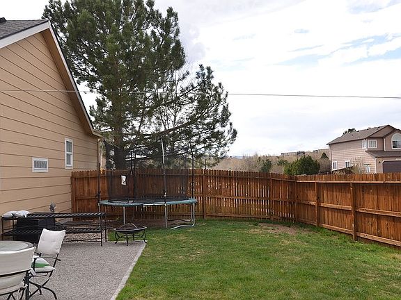 3rd image of 8291 Radcliff Dr