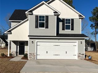 237 Musket Ln, Raeford, NC 28376