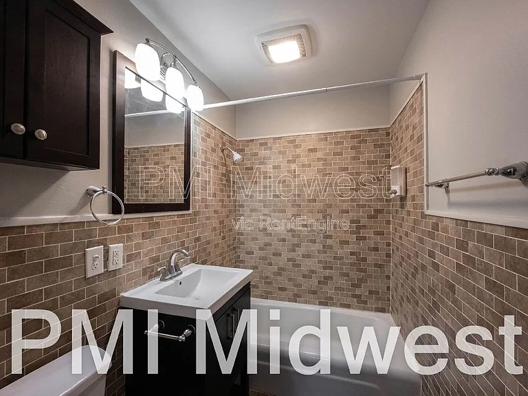 140 Maple Park Dr #3 — Photo 19