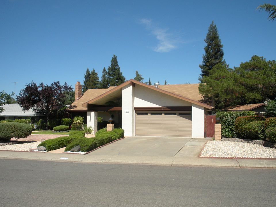 1st image of 6717 Ellsworth Cir