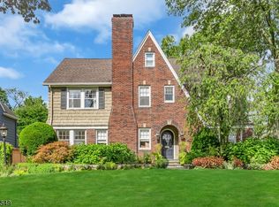 300 Forest Ave, Glen Ridge, NJ 07028