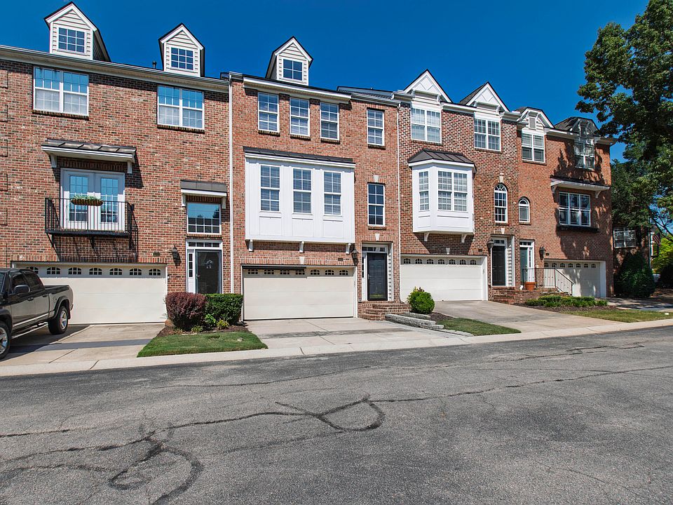 1st image of 3023 Imperial Oaks Dr