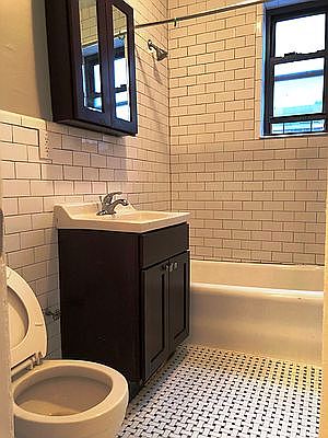 4th image of 11818 Metropolitan Ave APT 3D
