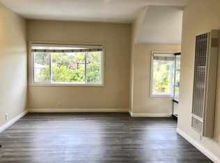 1237 Hymettus Ave #A, Encinitas, CA 92024