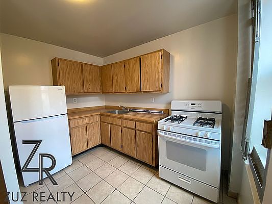 1st image of 540 E 22nd St #4A