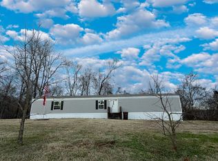 1902 B Dodson Rd, Columbia, TN 38401