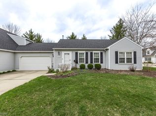 3513 E Prescott Cir, Cuyahoga Falls, OH 44223