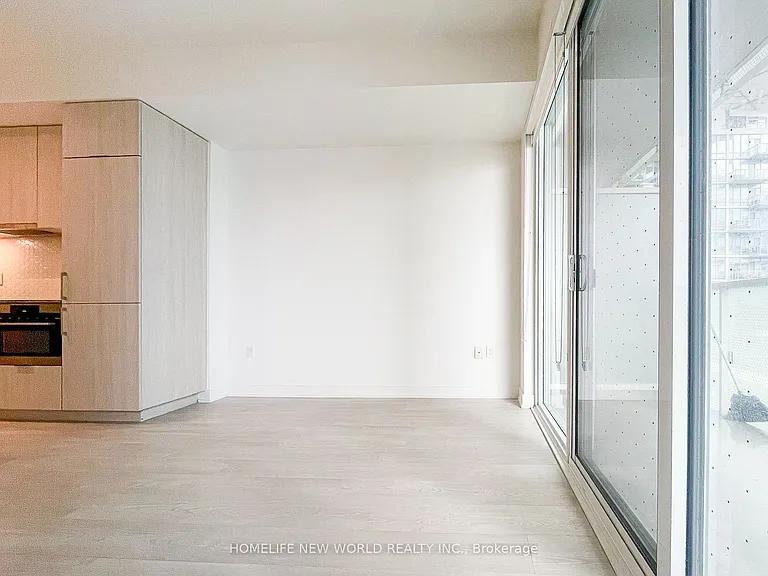 15 Queens Quay E #309 — Photo 11