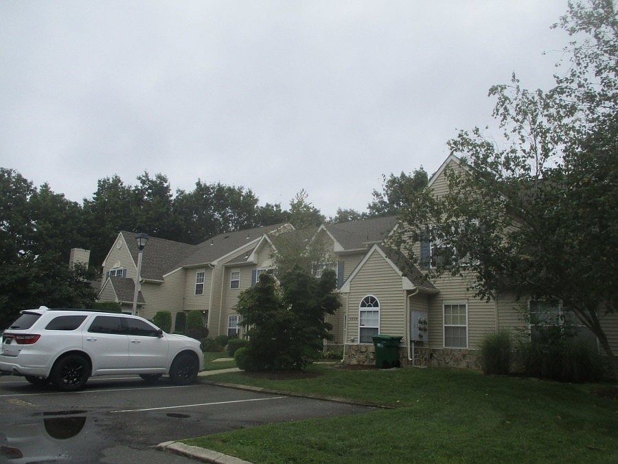 2nd image of 2808 Falcon Ct