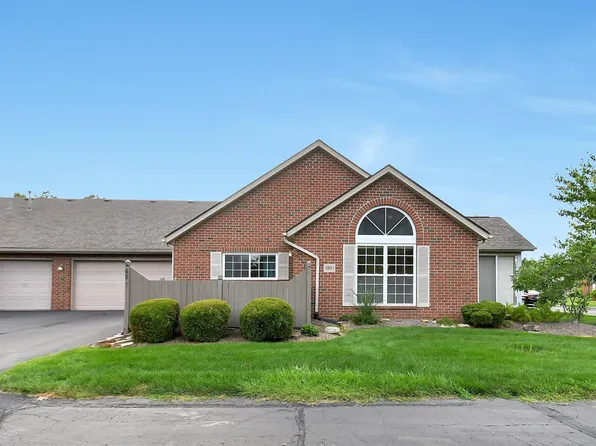 6851 Ridge Rock Dr #11, New Albany, OH 43054