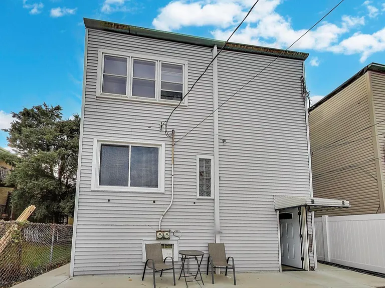 1337 S Austin Blvd #1 — Photo 12