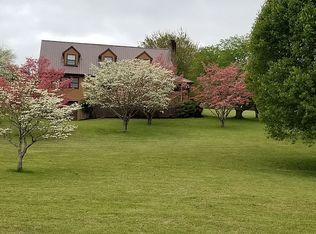 218 Fincastle Dr, La Follette, TN 37766