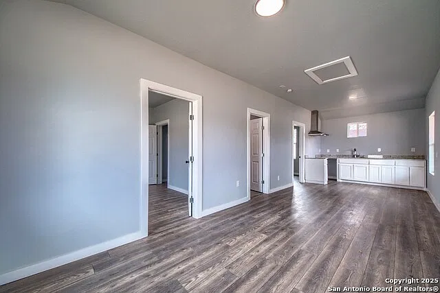 2 bed, 1.0 bath, 773 sqft, $1,000 — Photo 4