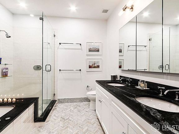 4th image of 70 Washington St APT 11O