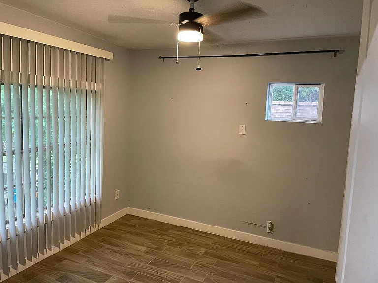 2832 Iola St #D — Photo 14