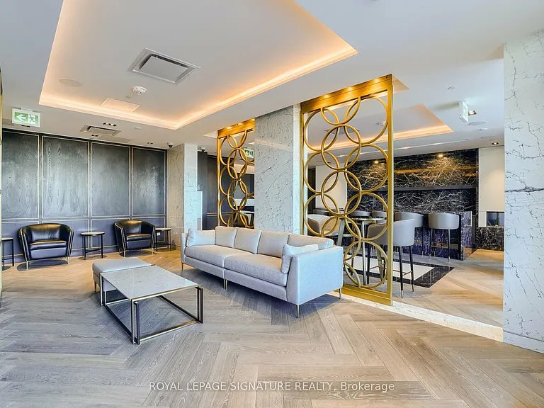 330 Richmond St W #811 — Photo 27
