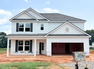 19 Westlyn Ln, Winder, GA 30680